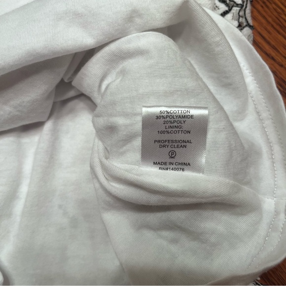 Generation Love White/Black Sleeveless Floral Lace Top Size M - Picture 9 of 10